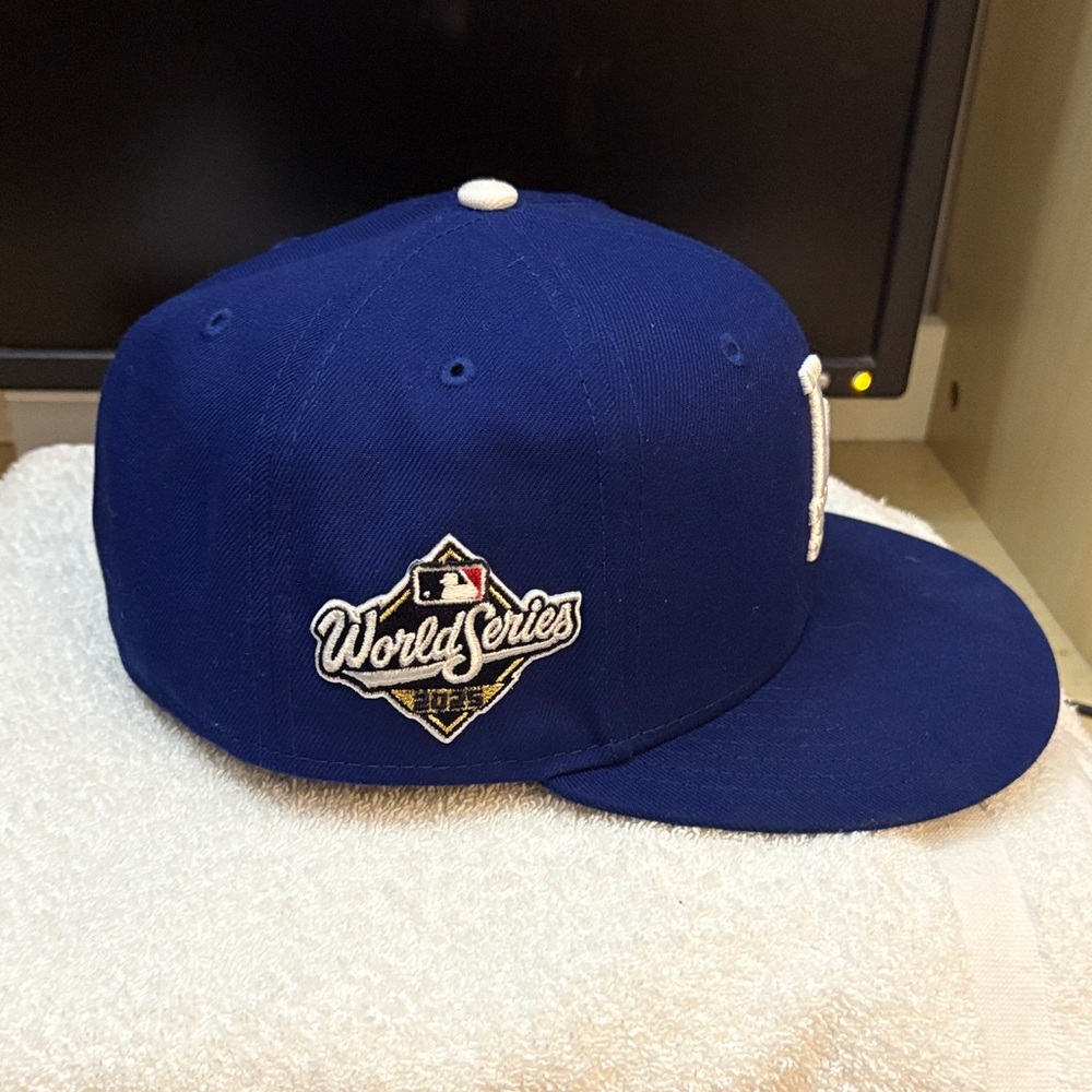 Vintage 2025 World Series Championship patch New Era Blue LA Dodgers Hat - Picture 2 of 11